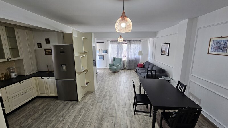 Titan- Aleea Ninsorii